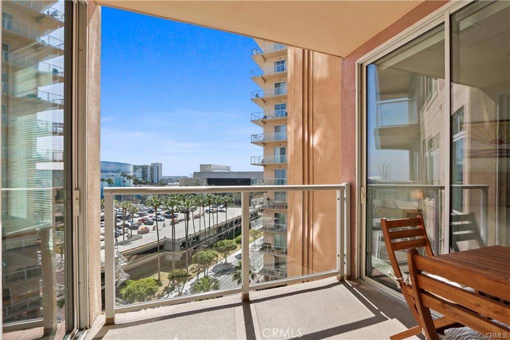 Long Beach, CA 90802,488 E Ocean BLVD #618