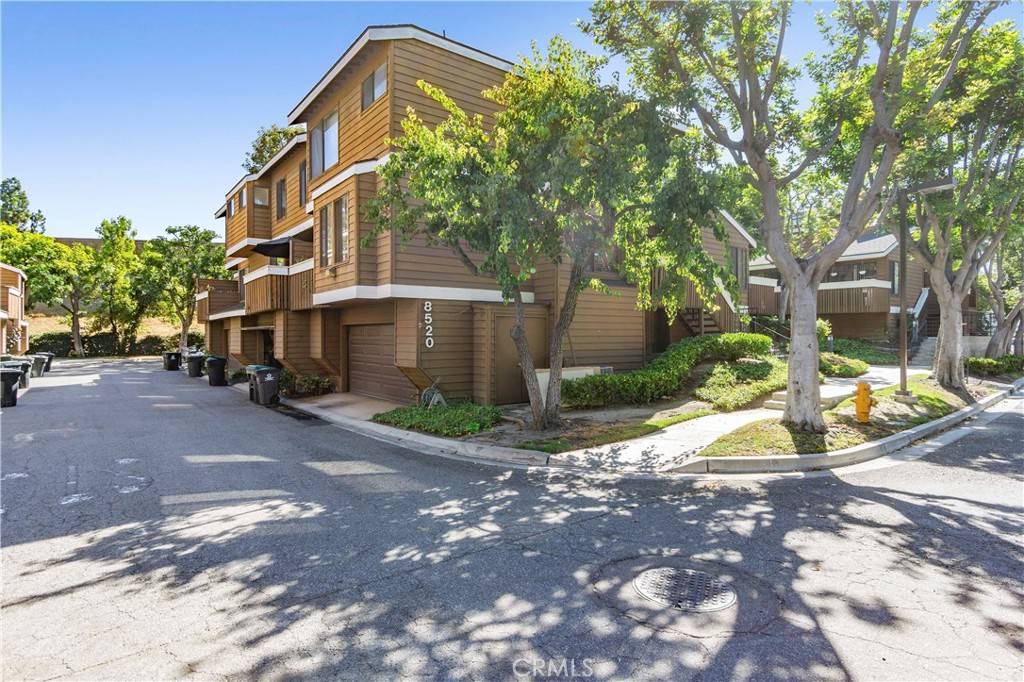 Garden Grove, CA 92844,8520 Lake Knoll AVE #B