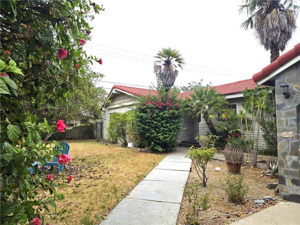 Northridge, CA 91325,9854 Canby AVE