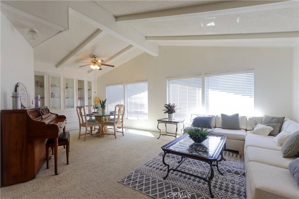 Anaheim, CA 92801,1919 W Coronet AVE #221