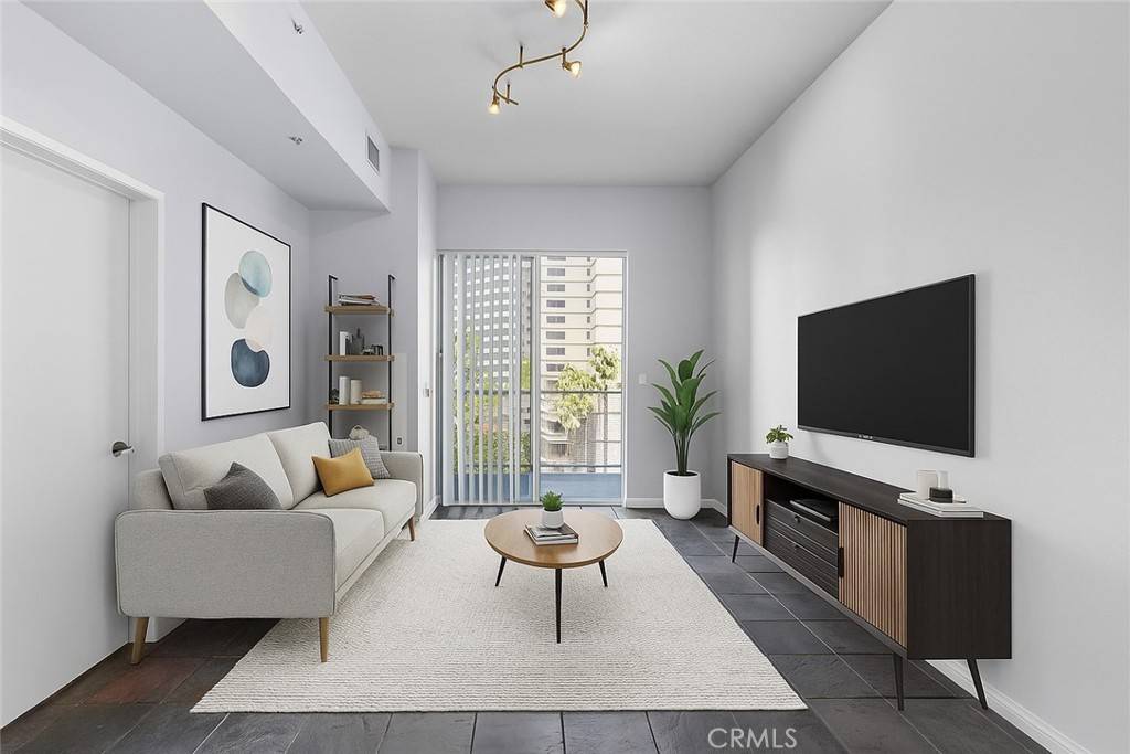 Long Beach, CA 90802,388 Ocean BLVD #709