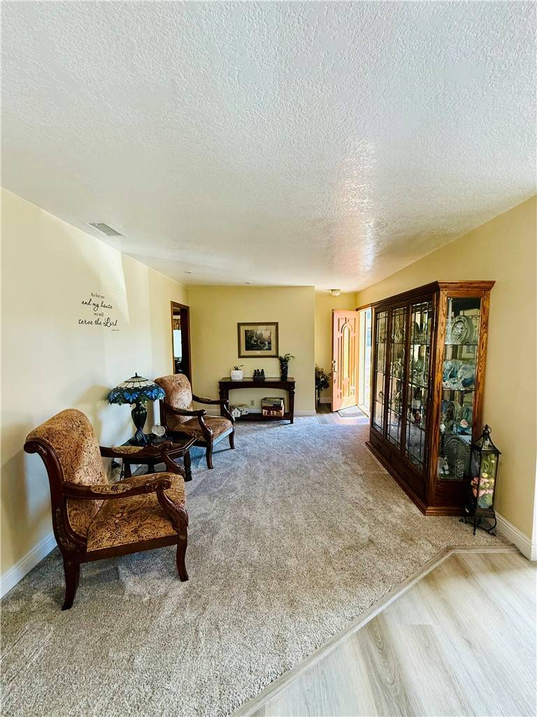 Torrance, CA 90502,1107 W 210th ST