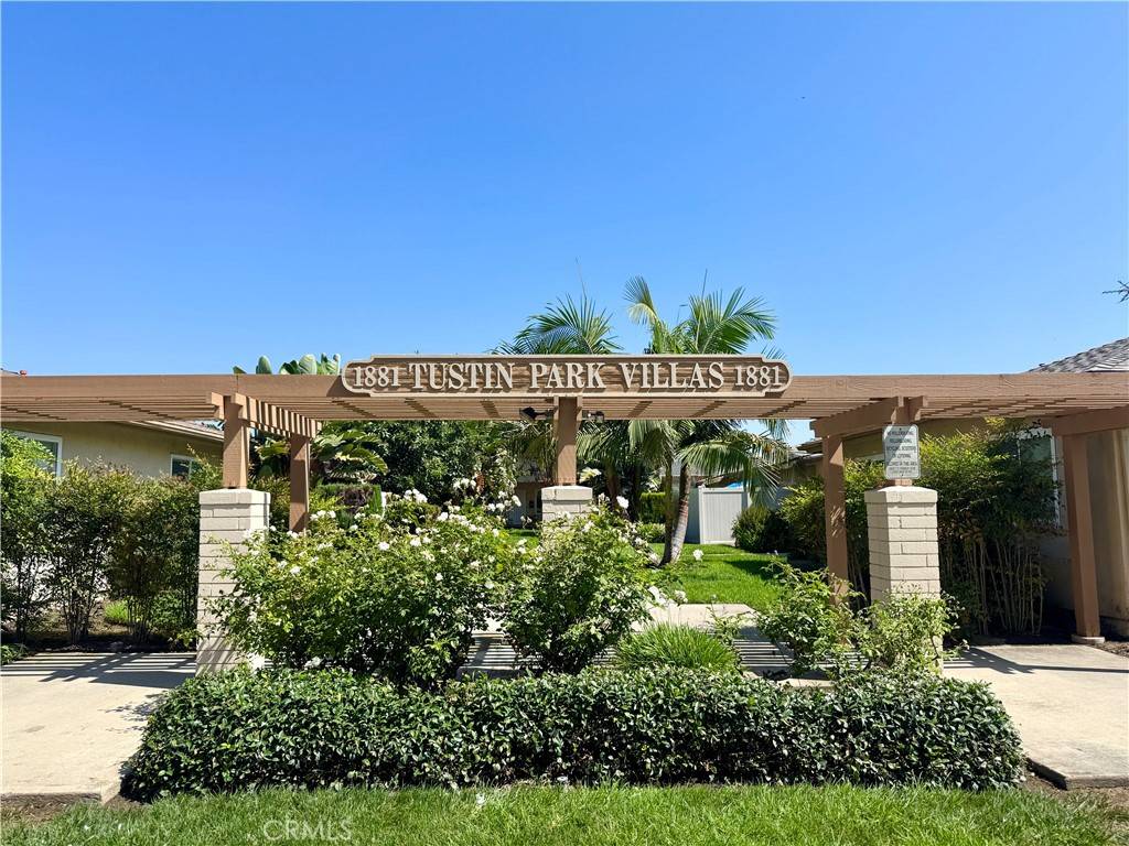 Tustin, CA 92780,1881 Mitchell AVE #23