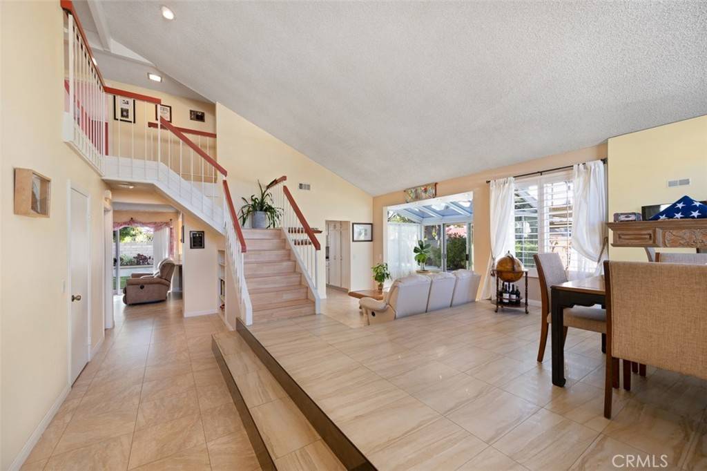 Costa Mesa, CA 92626,3485 Venetian DR