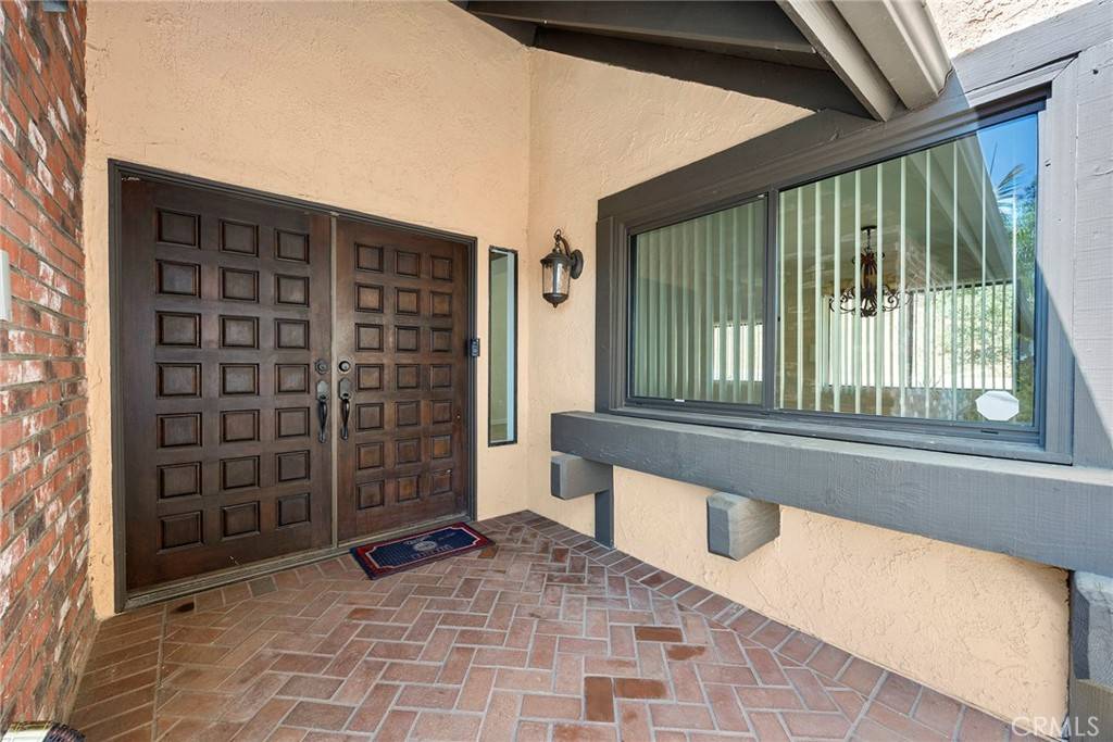 La Habra Heights, CA 90631,2053 Fullerton Rd