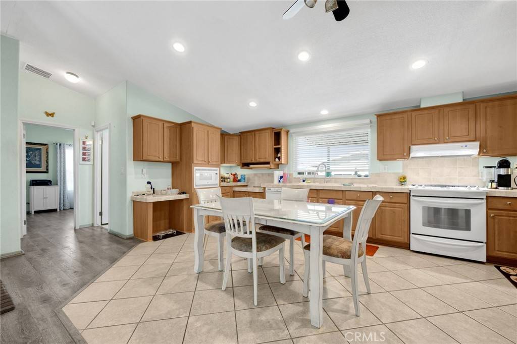 Anaheim, CA 92804,235 S Beach BLVD #132