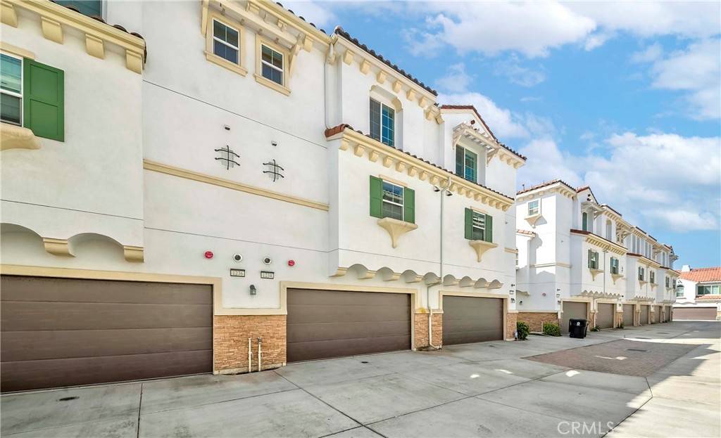 Anaheim, CA 92804,1234 S Macduff ST