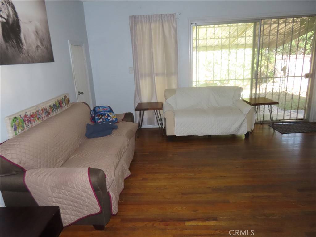 Pico Rivera, CA 90660,9213 Call ST