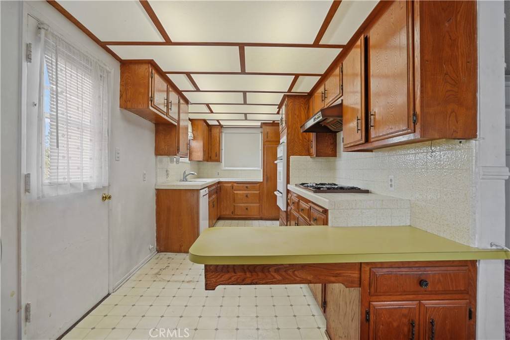 Torrance, CA 90503,21625 Bernice