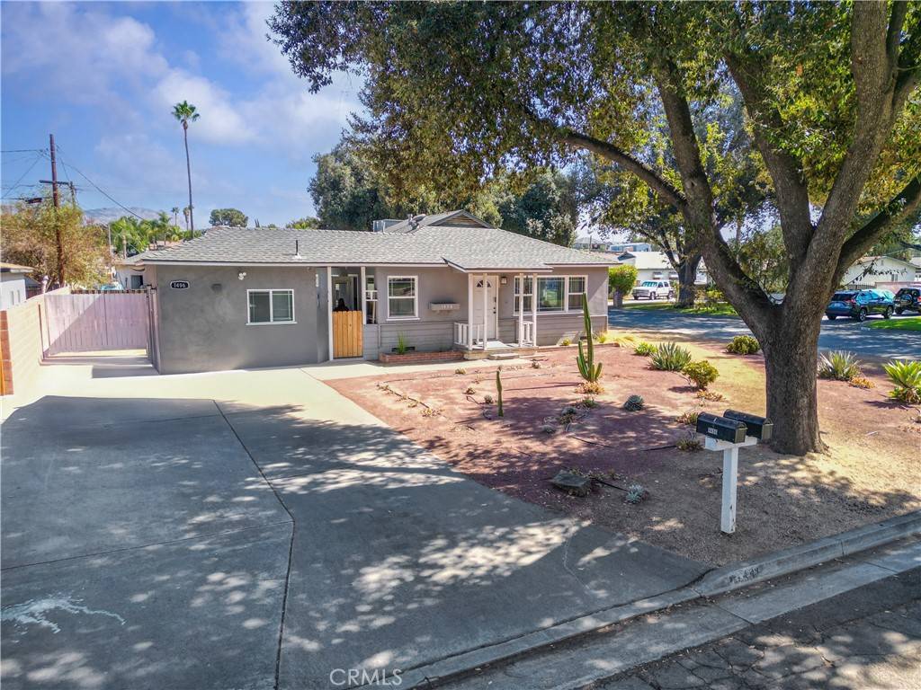 Riverside, CA 92501,1498 Powell WAY