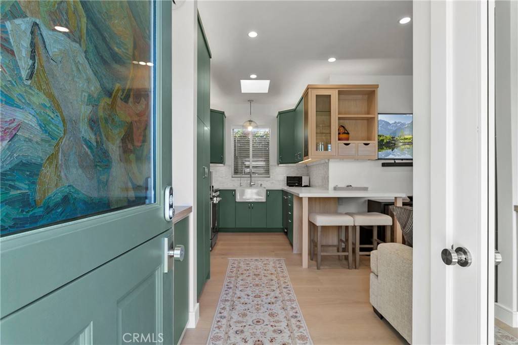 Corona Del Mar, CA 92625,418 Angelita DR