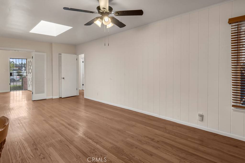 Downey, CA 90241,11437 Norlain AVE