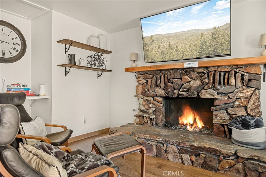 Big Bear Lake, CA 92315,42673 Peregrine AVE