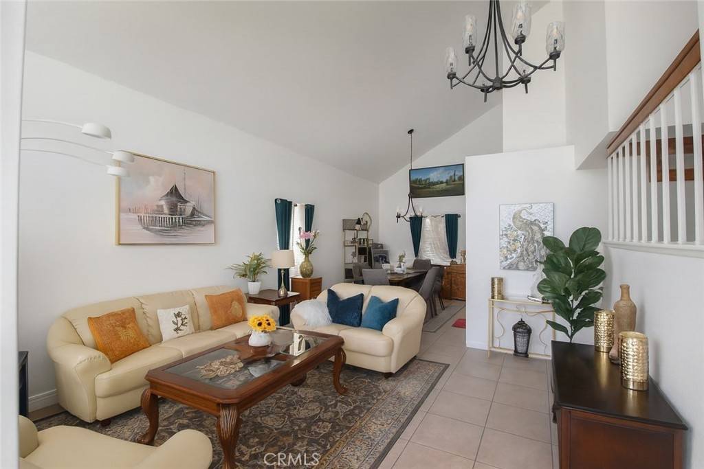 Corona, CA 92882,1720 Sugar Pine Dr.