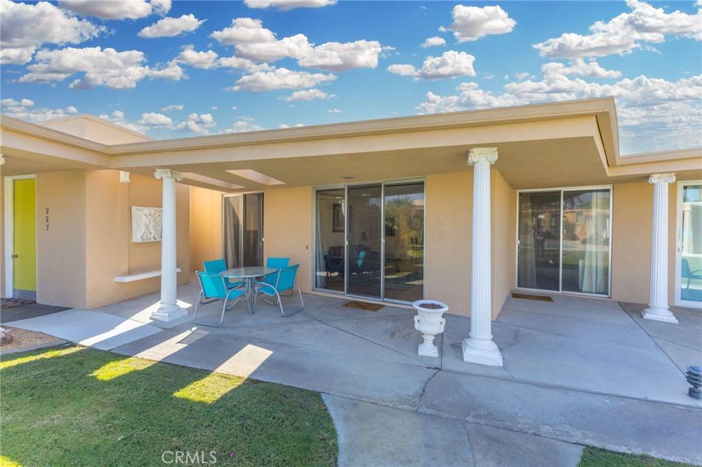 Palm Springs, CA 92262,204 Camino Norte