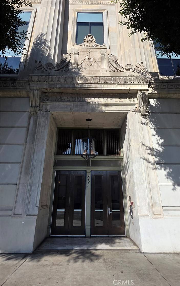 Long Beach, CA 90813,835 Locust #521