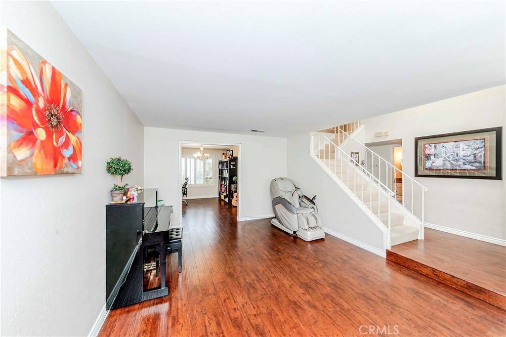 La Palma, CA 90623,5212 Lena DR