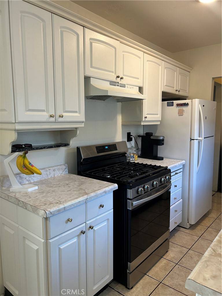 Artesia, CA 90701,11945 168th