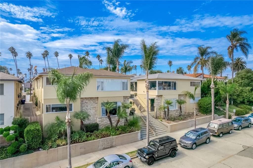 Long Beach, CA 90803,217 Quincy Ave #2