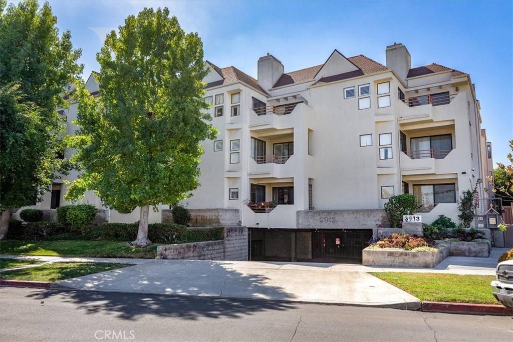 Long Beach, CA 90807,3913 N Virginia Road #108