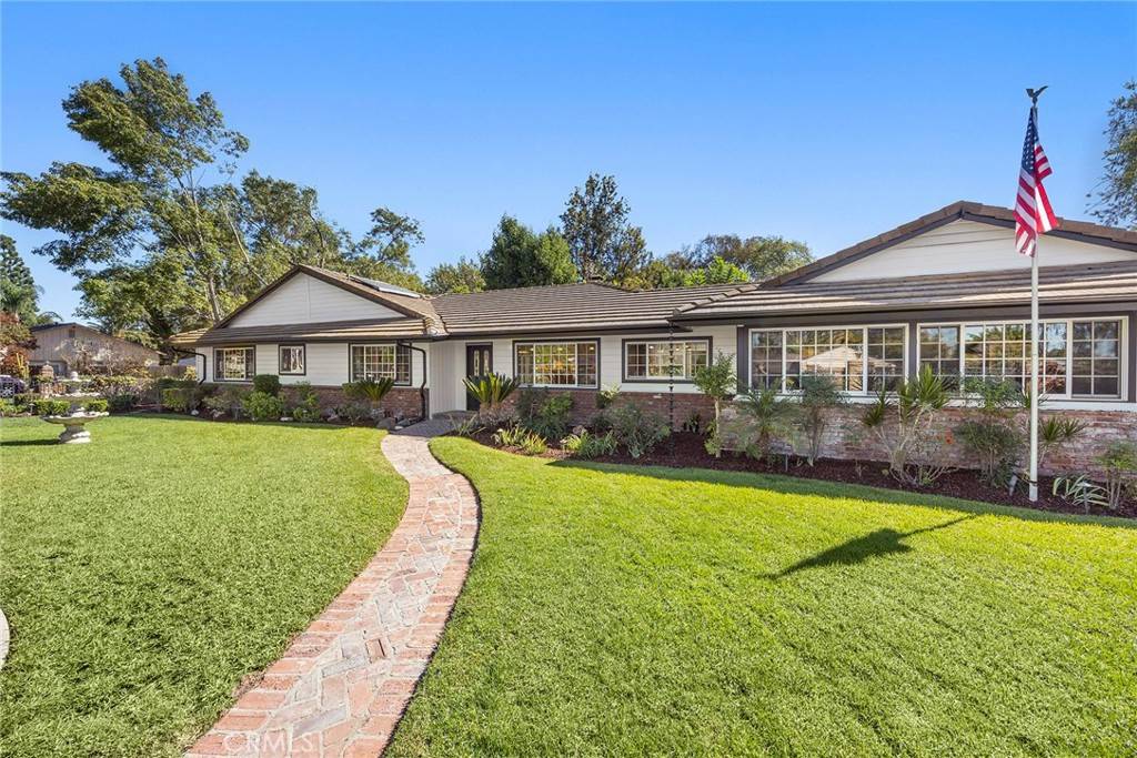 Fullerton, CA 92833,1216 W Valencia Mesa DR