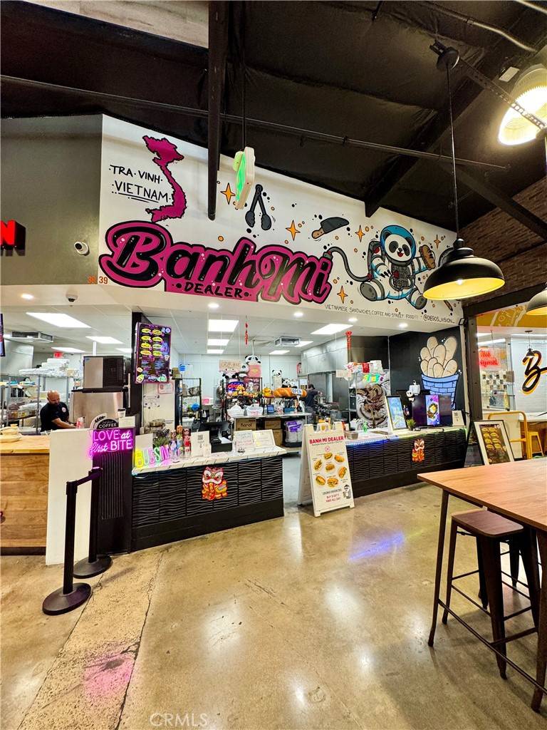 West Covina, CA 91790,993 Glendora Ave