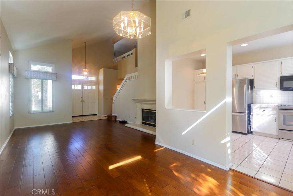 Mission Viejo, CA 92692,21576 21576 San Lorenzo
