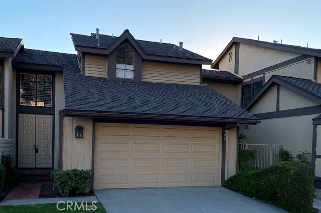 Fullerton, CA 92833,2306 Applewood CIR