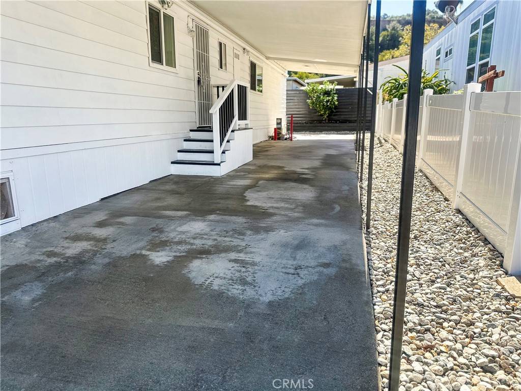 Hacienda Heights, CA 91745,901 6th #235