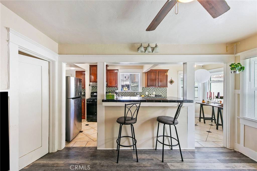 Long Beach, CA 90802,1917 E 4th