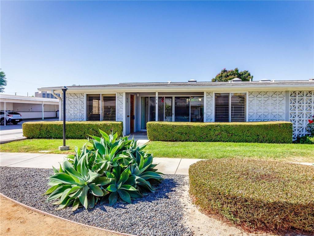 Seal Beach, CA 90740,1661 Monterey RD #16-L