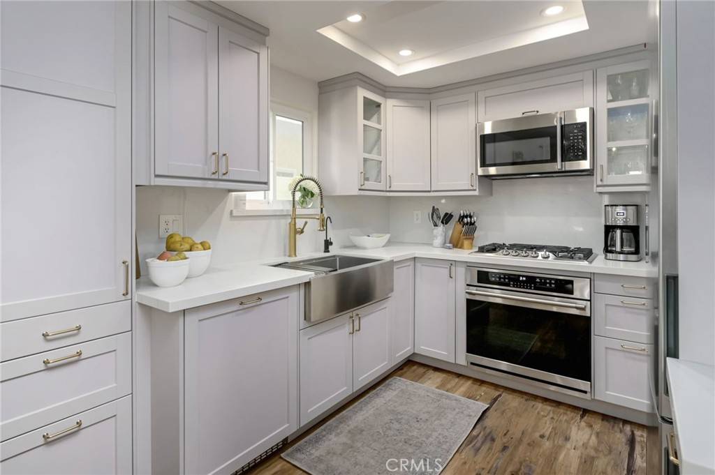 Costa Mesa, CA 92627,300 CUTTER WAY