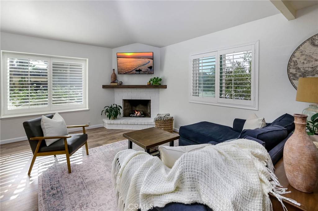 Costa Mesa, CA 92627,300 CUTTER WAY