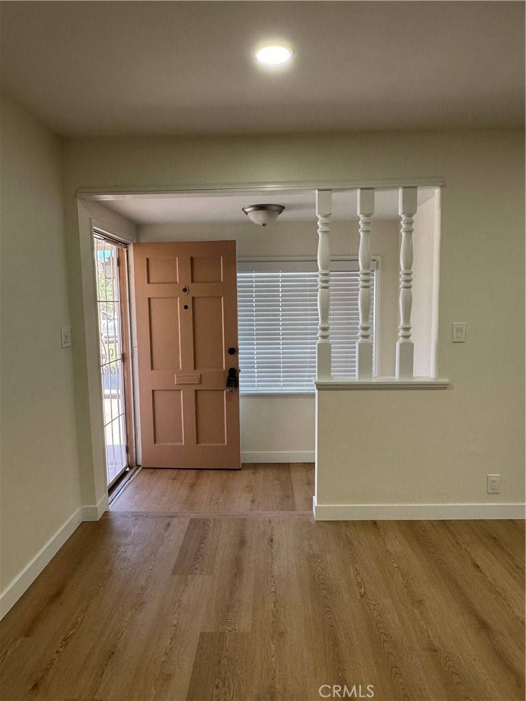 Pico Rivera, CA 90660,5618 Manzanar