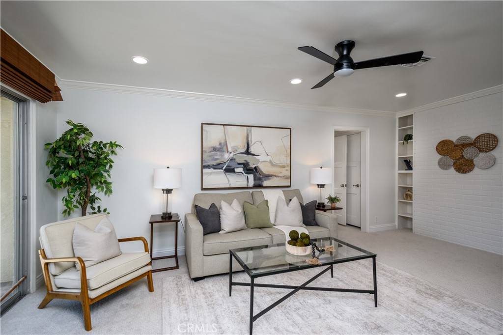 Whittier, CA 90605,8627 Calmosa AVE