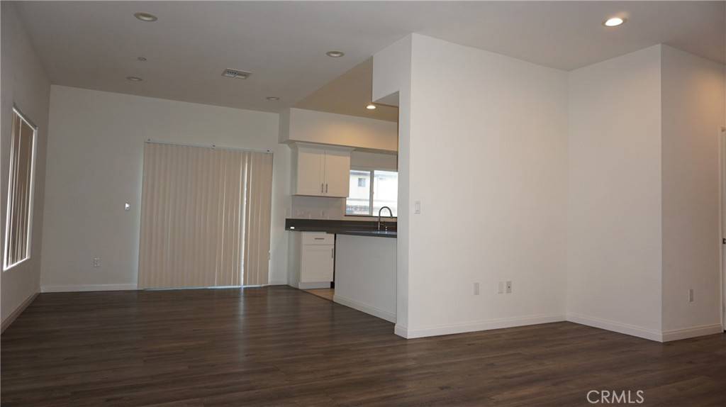 Azusa, CA 91702,416 N Dalton