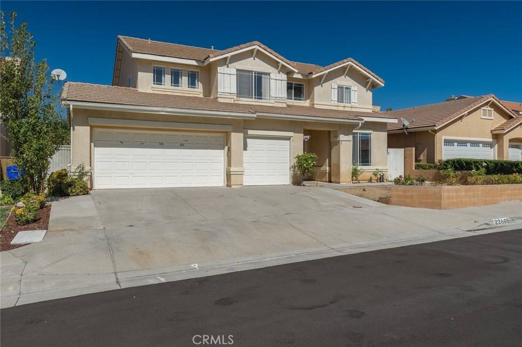 Saugus, CA 91350,22605 White Wing