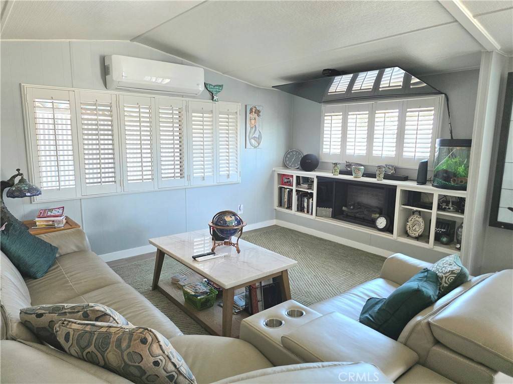 Long Beach, CA 90803,6256 E Golden Sands #260