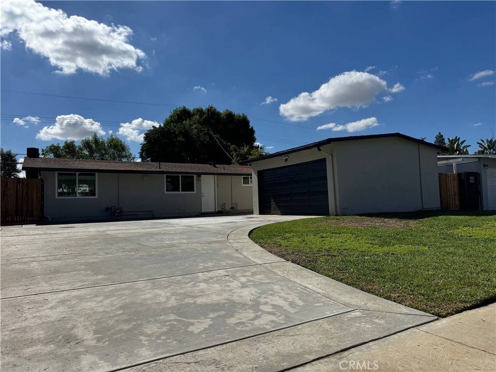 La Habra, CA 90631,2100 Gregory