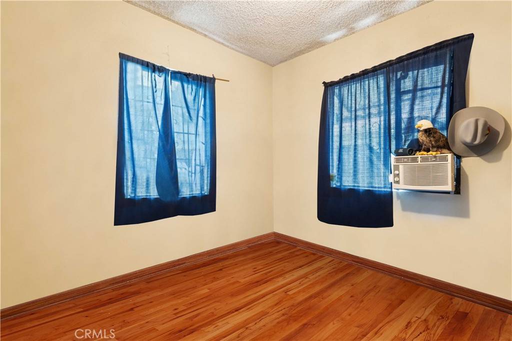 Los Angeles, CA 90003,247 E 97th