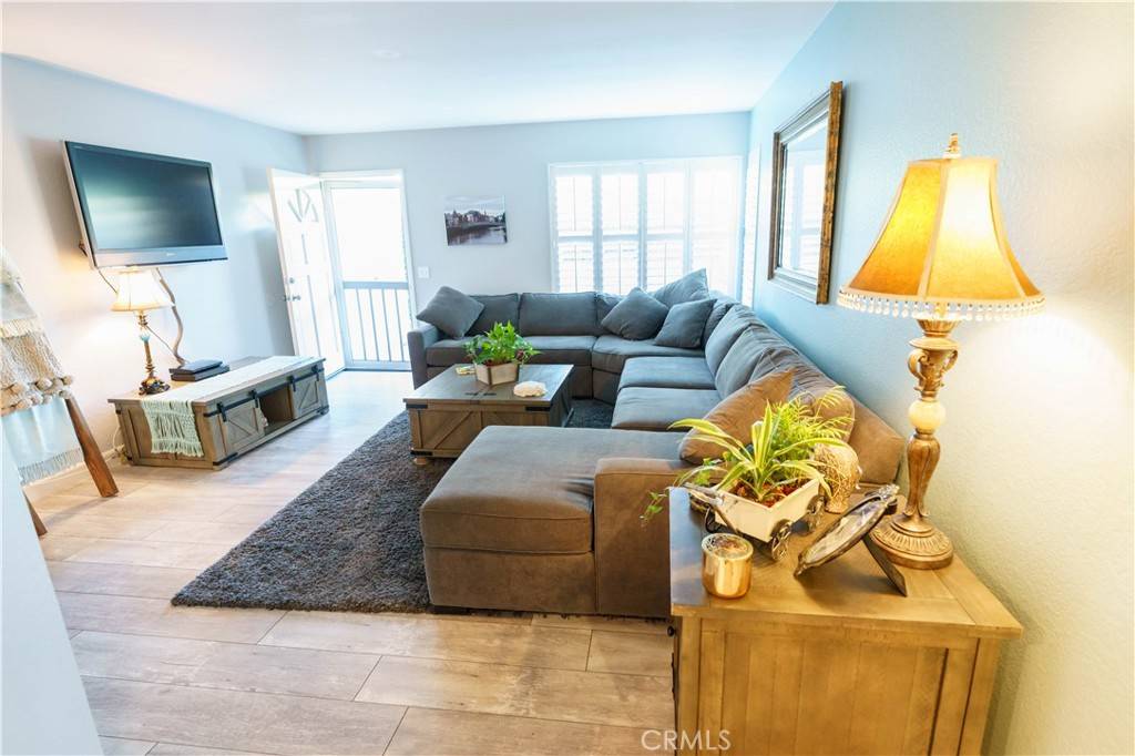 Stanton, CA 90680,10340 E Briar Oaks #B