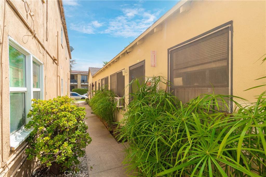 Long Beach, CA 90803,75 Granada