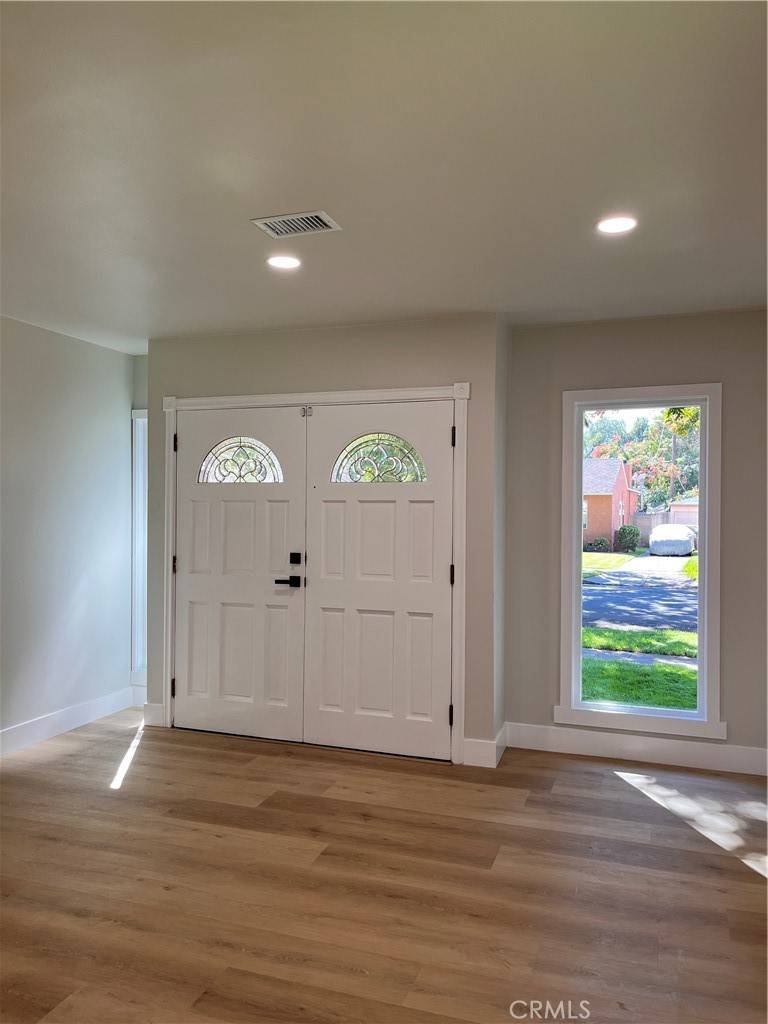 Long Beach, CA 90810,1219 W Maddox