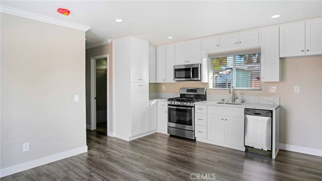Placentia, CA 92870,940 Gonzales #B