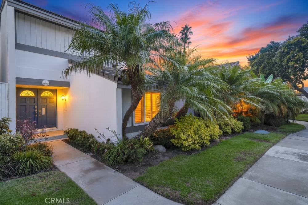 Long Beach, CA 90803,7030 Seawind Drive