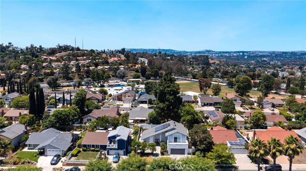 Laguna Hills, CA 92653,25381 Mackenzie St