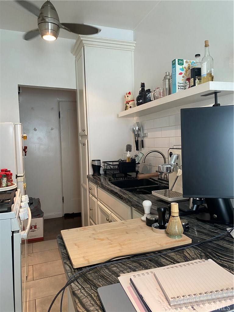 Long Beach, CA 90802,325 Elm AVE #106