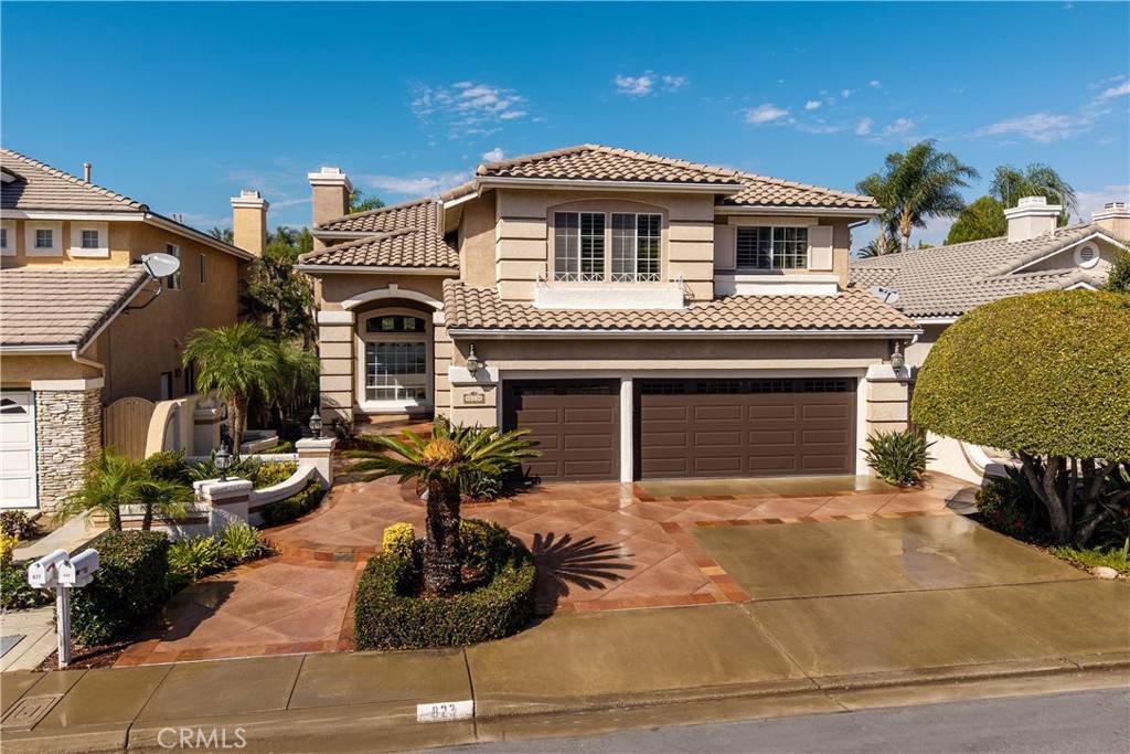 Anaheim Hills, CA 92808,823 S Cottontail