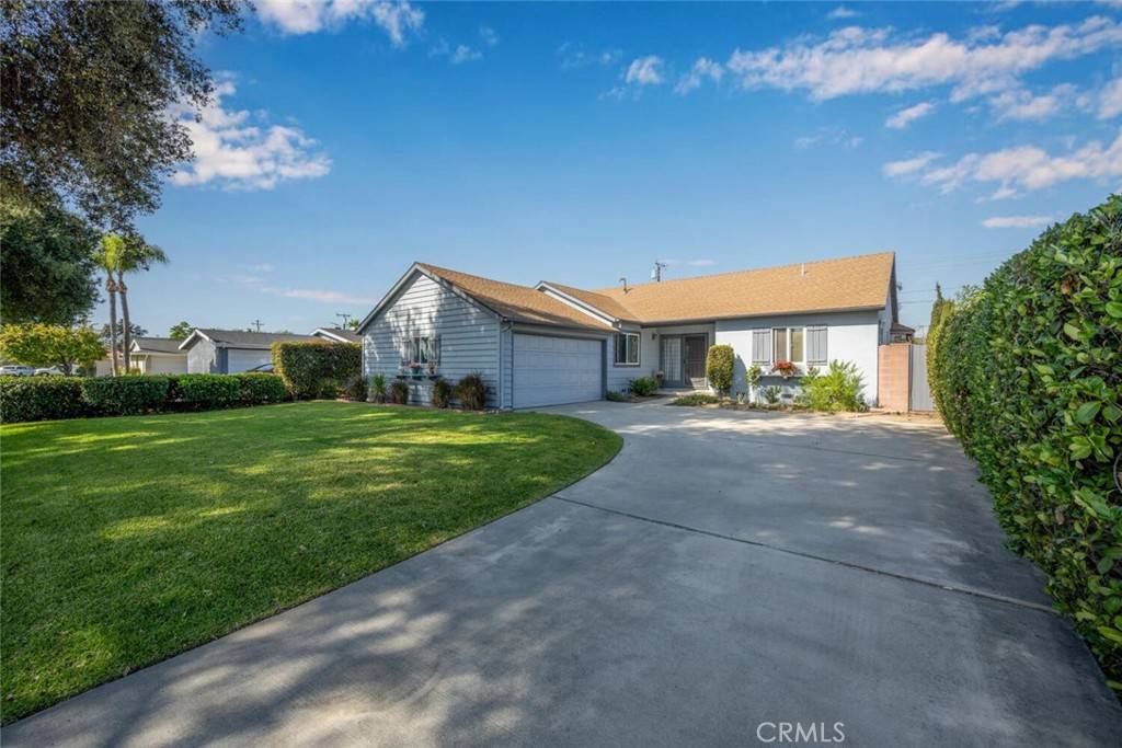 Fullerton, CA 92833,1137 W Porter