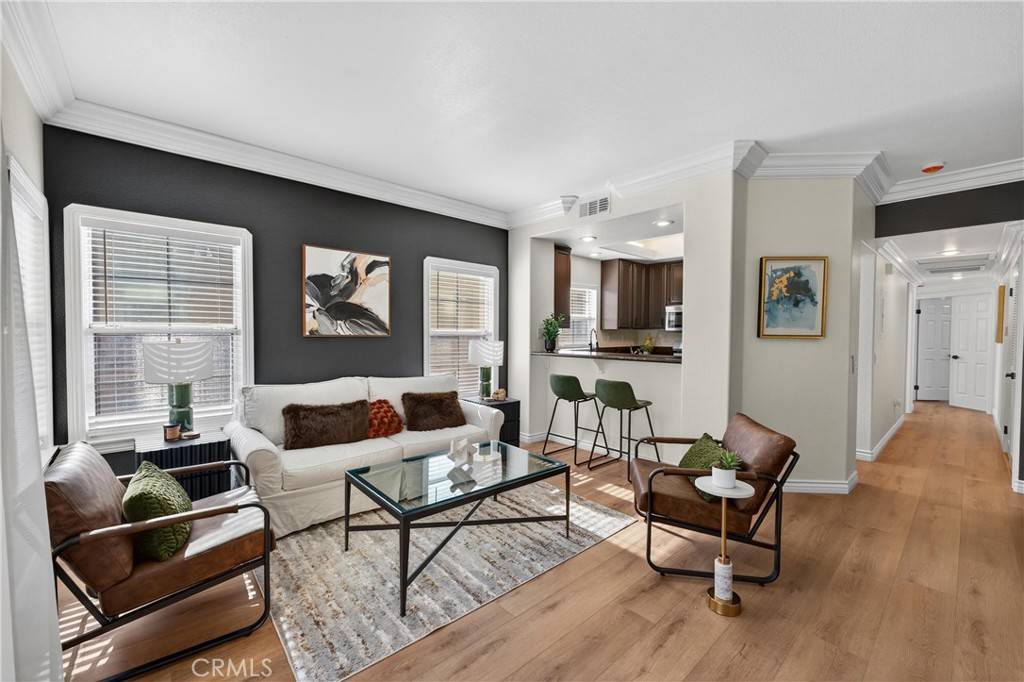 Anaheim Hills, CA 92808,1008 S Rossano